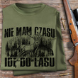 Myśliwska koszulka bawełniana T-shirt khaki nadruk NIE MAM CZASU IDĘ DO LASU w pudełku prezentowym