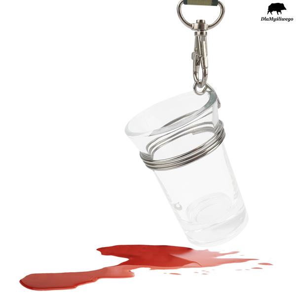 Kieliszek szklany z dziurą - wyróżnienie dla KRÓLA PUDLARZY