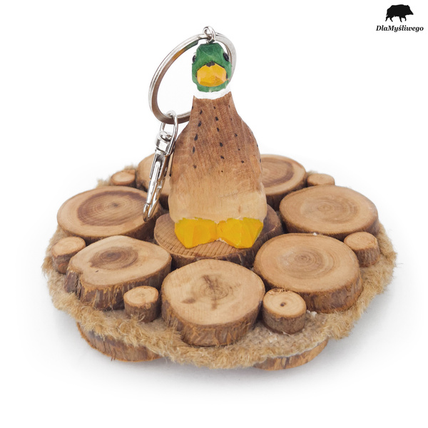 Drewniany brelok do kluczy z myśliwskim motywem - KACZKA