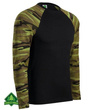 Koszulka longsleeve czarna z kamuflażem zielonym