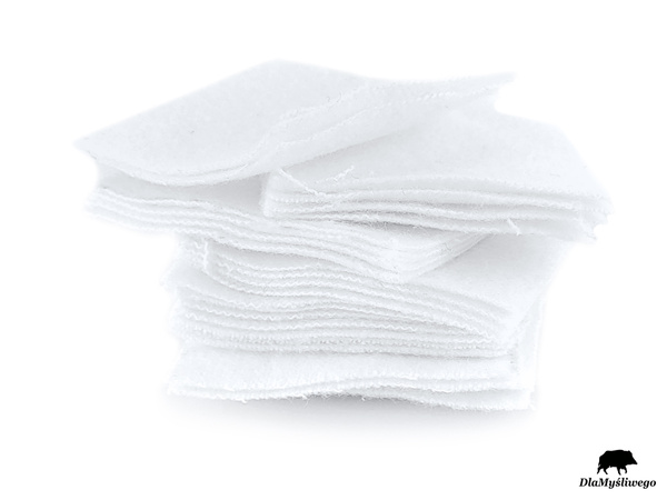 Czyściwo flanelowe do broni kulowej 4x4 cm 100 szt